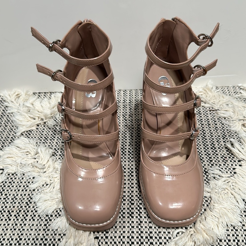 NEW Multi Strap Mary Jane Platform Pumps